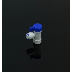 Zawór do zbiornika odwróconej osmozy